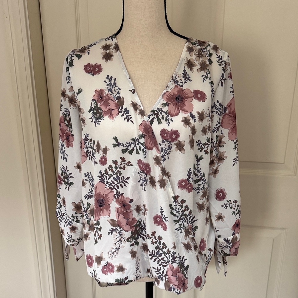 Floral V-Neck Blouse - White and Pink